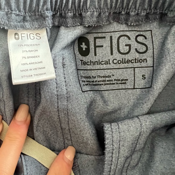 Figs Yola Skinny Scrub Pants - Picture 3 of 4